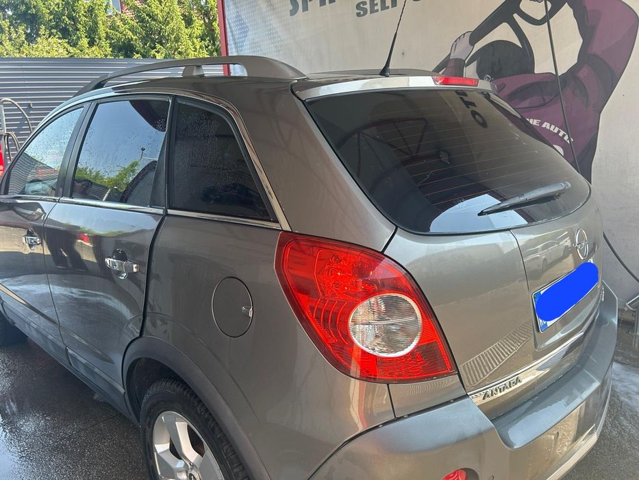 Se vinde  SUV  OPEL Antara