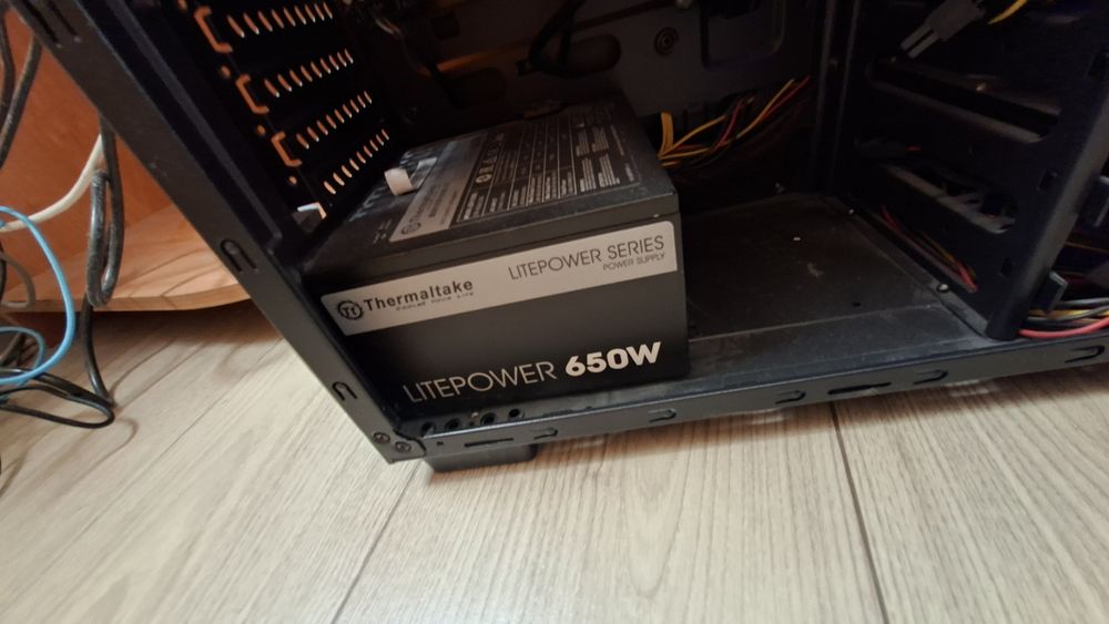 Настолен компютър