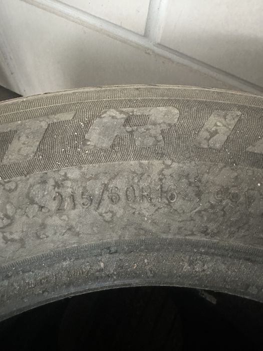 Шина 215/60/16 летни
