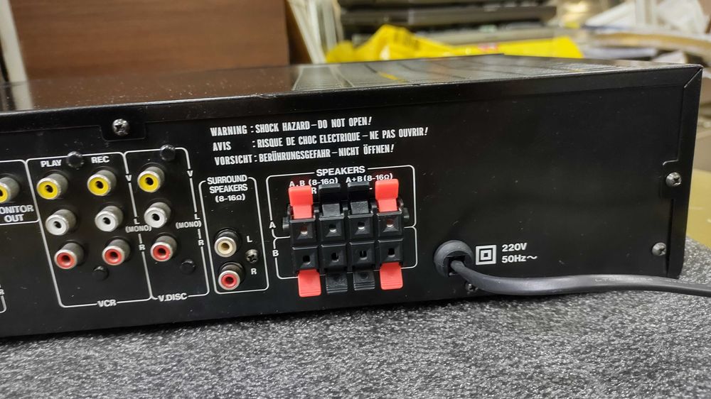 Akai AA-V105L Receiver