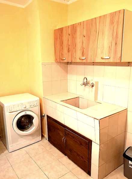 Дава се под наем Двустаен апартамент в Бургас, Славейков - 60 кв.м за 175 € - Снимка #3