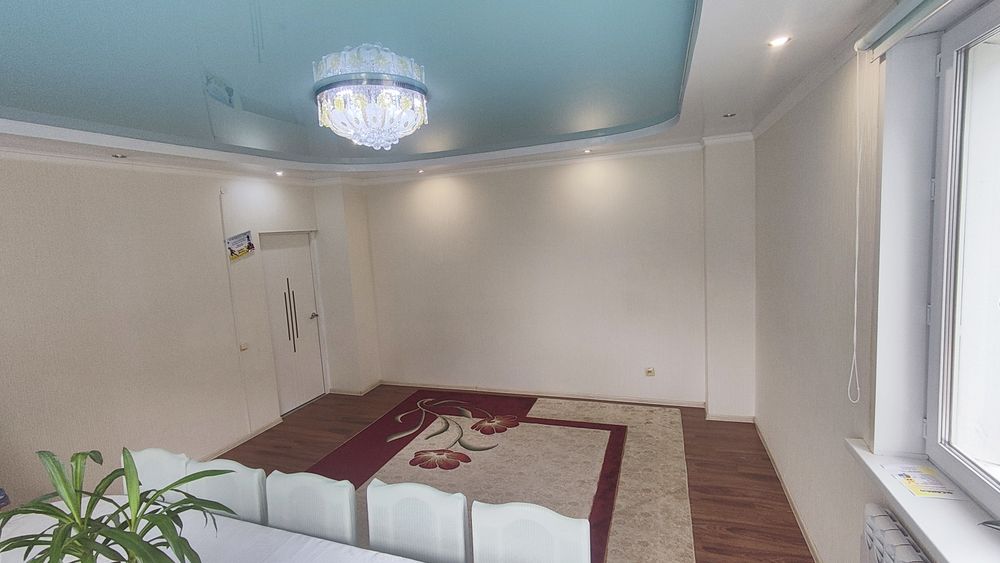 Продам 2х ком квартиру в центре, 11мкрн.