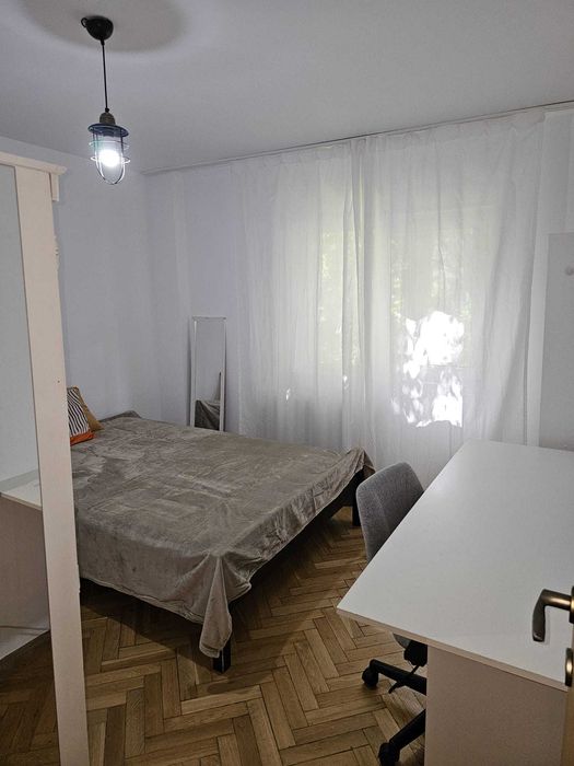 dau in chirie apartament