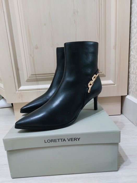 Ботильоны новые кожаные р38