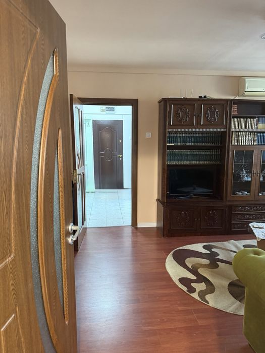 Apartament 3 camere Berceni, Izvorul Oltului 6, parcare inclusa
