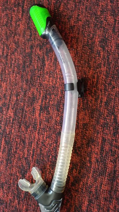 Продаю маску для подводного плавания