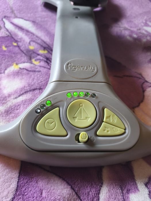 Vând leagăn electric