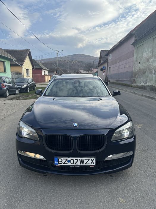 Bmw Seria 7 750Li F01