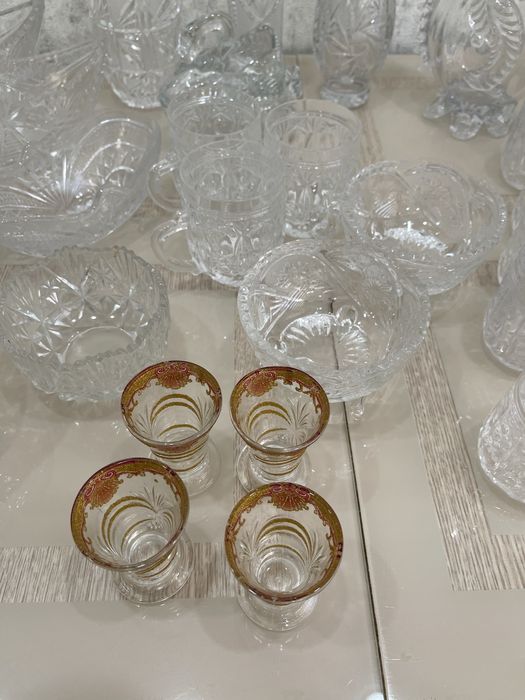 Продается набор хрустальной посуды