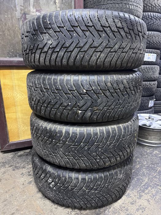 Диски Прадо  р17  оргинал  с шинами Нокйан