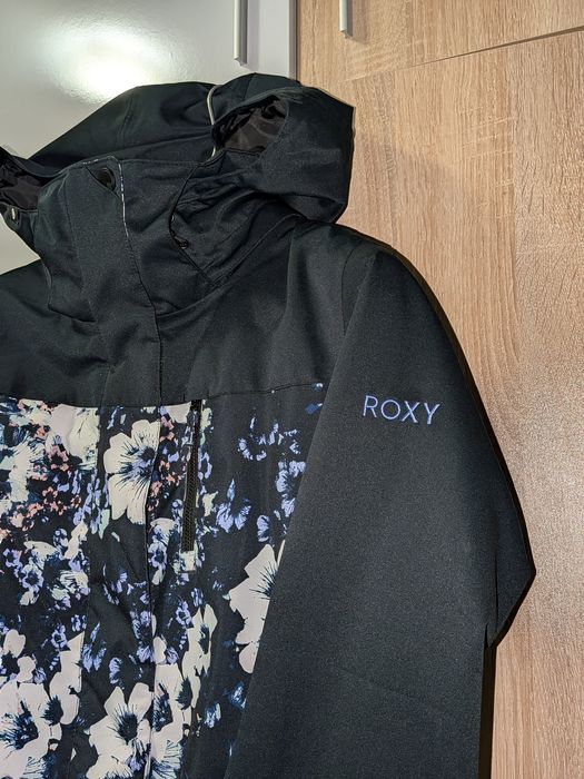 Roxy ски яке XS ново