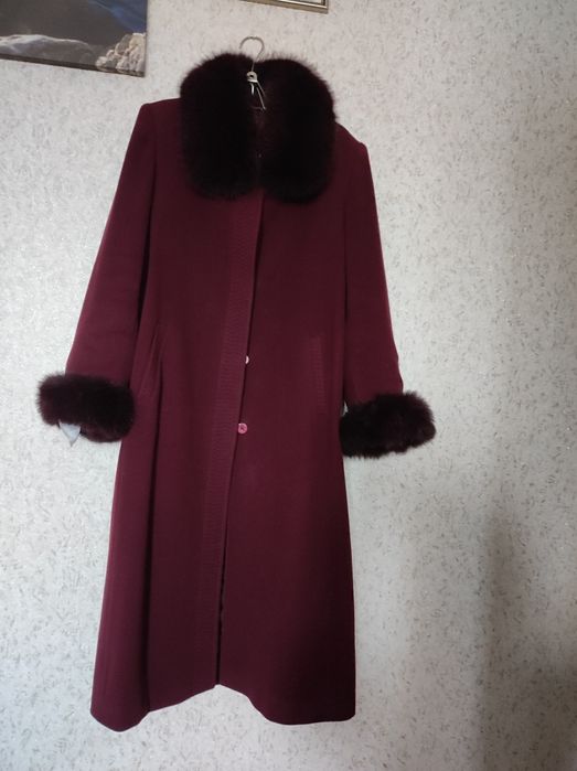 Женское зимнее пальто
