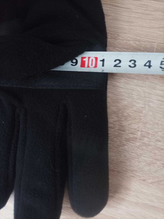 Нова каска  с очила -размер 54-58 и ръкавици