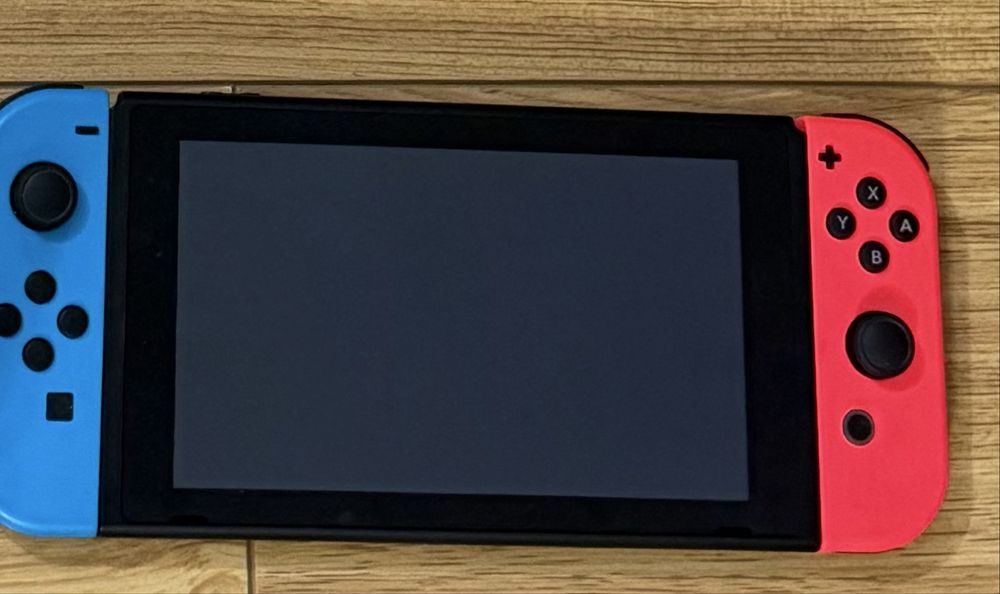 Nintendo switch putin folosit