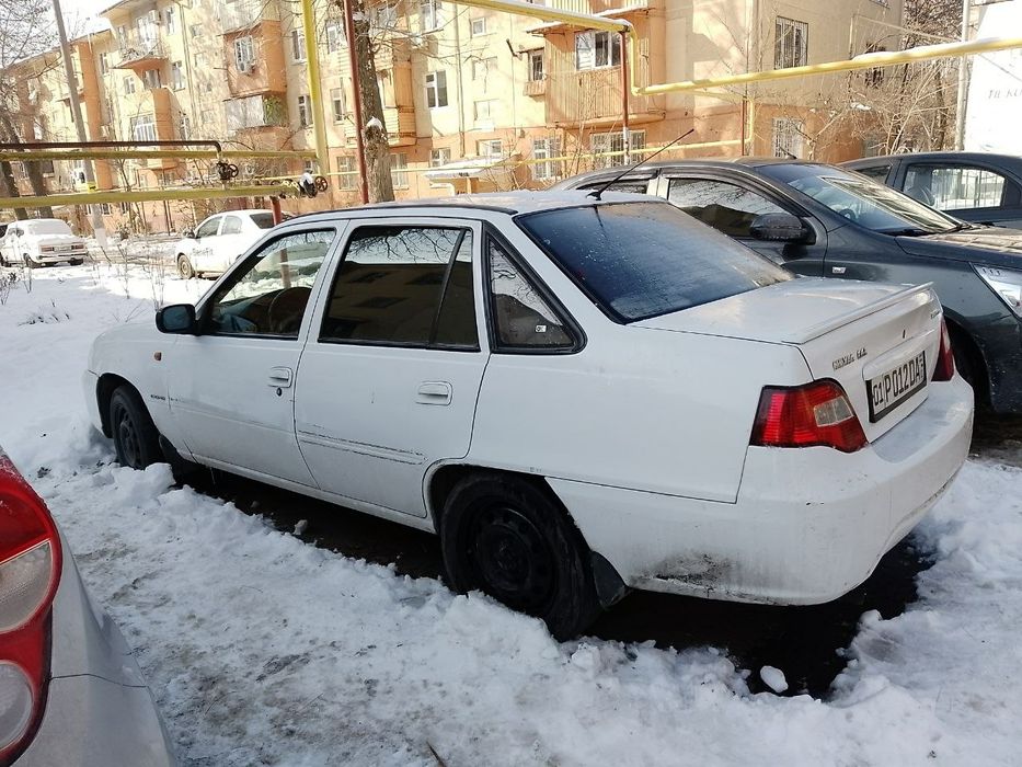 Нексия 2 сотилади 2009 йил охири