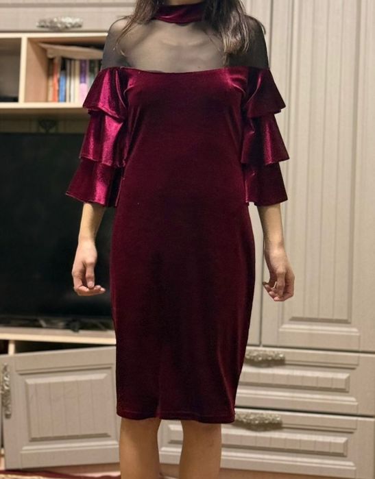 Вечернее платье женское