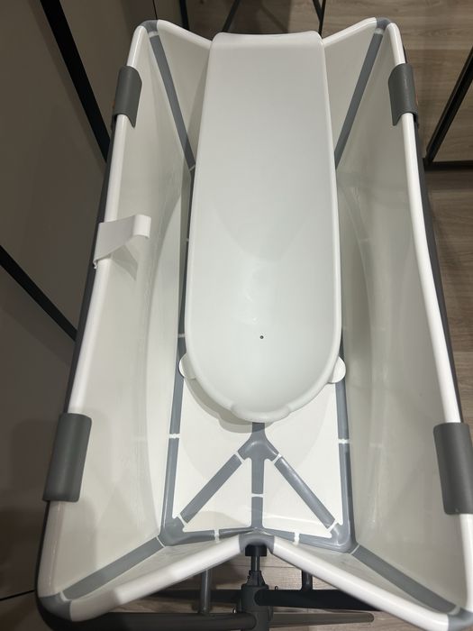 Вана за къпане Stokke Flexi Bath със стойка и подложка за новородено