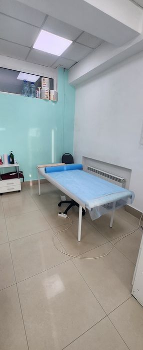 Сдаётся пол кабинета