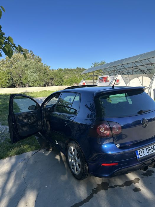 De vanzare golf 5 1.9 tdi