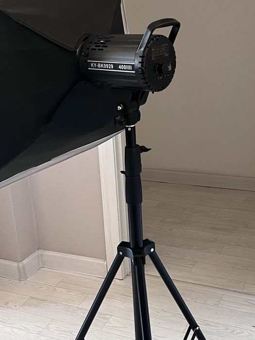 Постоянный свет .