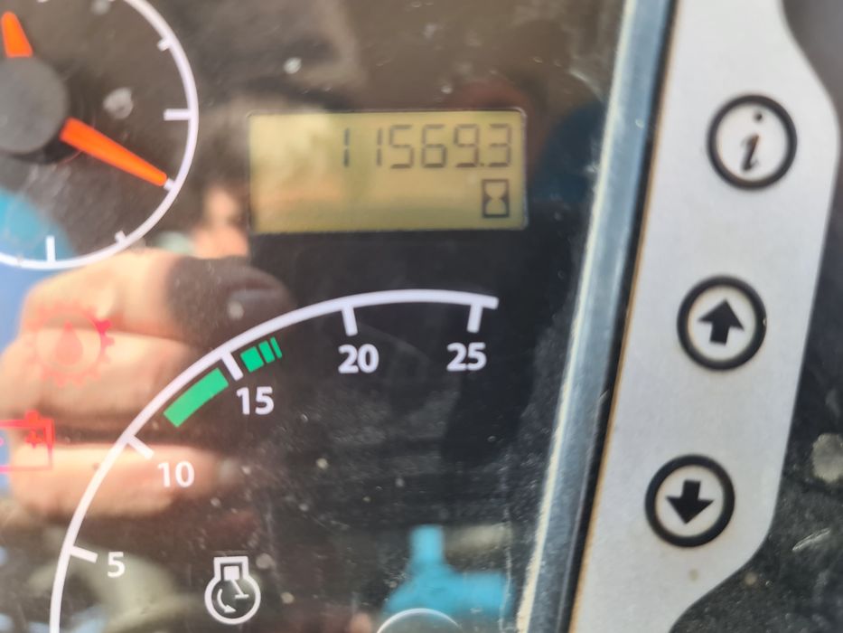 Экскаватор-погрузчик jcb 4cx