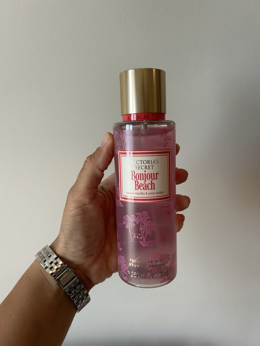 Victoria`s Secret оригинални парфюмни спрейове - ванилия, кокос и др.