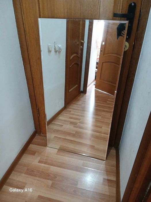 Продам зеркало 60×116