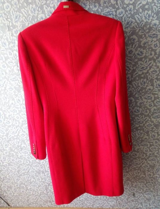 Продам пальто женское