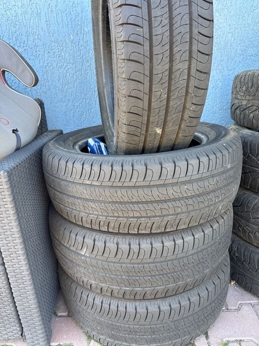 4 Anvelope goodyear efficient 215 60 17c