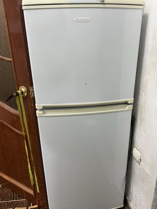 Холодильник Бирюса