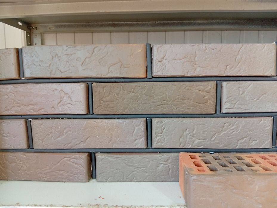 Продам облицовочный кирпич