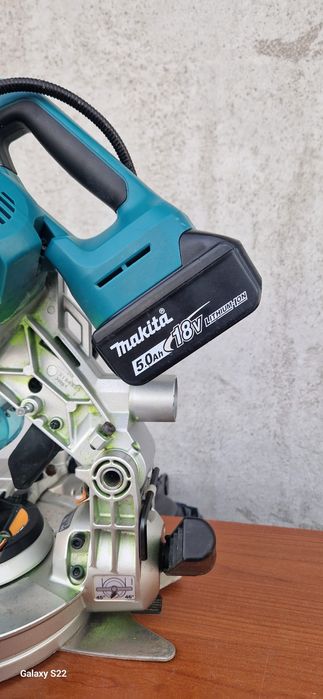 Makita circular staționar pe acumulator