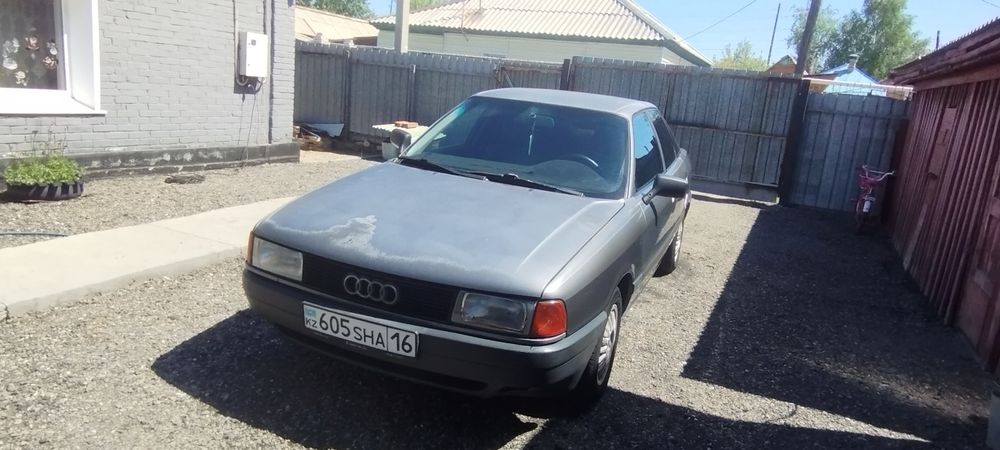 Продам Ауди 80 б3