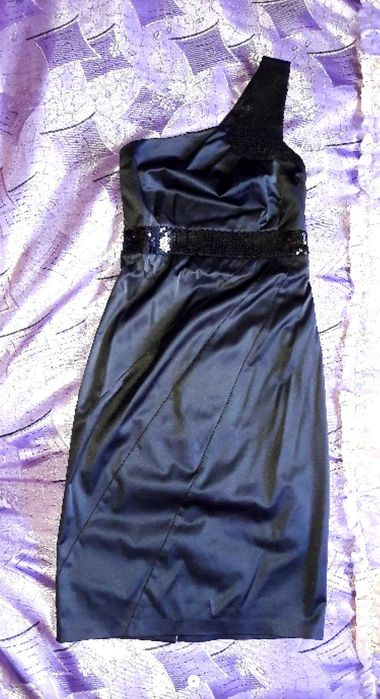 Rochie din dantela , rochie din voal ,rochie din satin