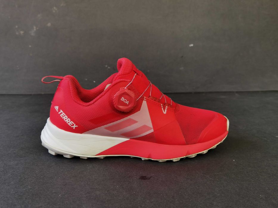 Ghete munte 37 38 adidasi bocanci alergare ADIDAS TERREX boa ca NOI