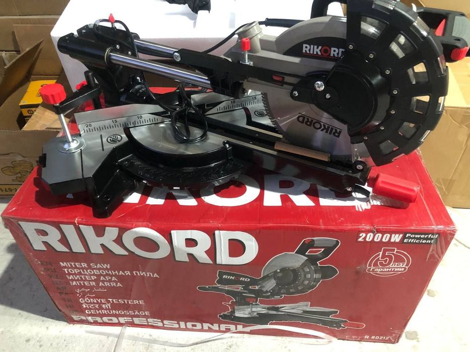 торцовочная пила  Ricord