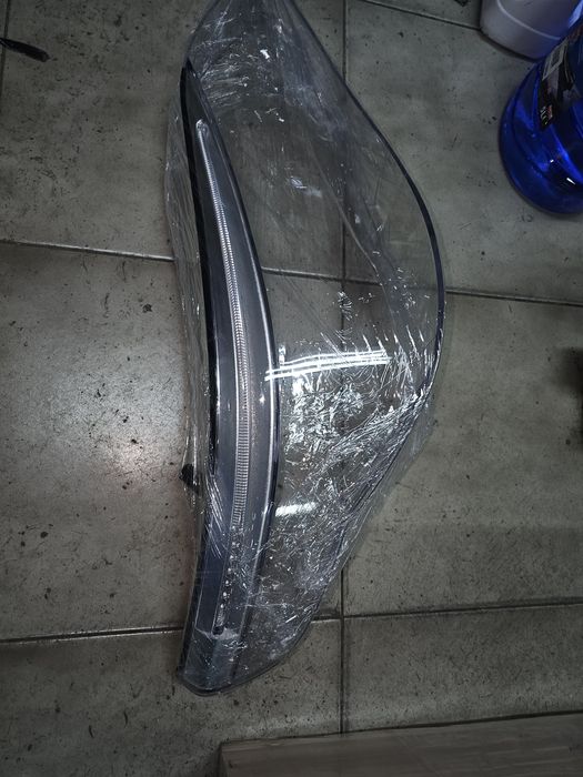 Стъкло фар за Е60 Feis