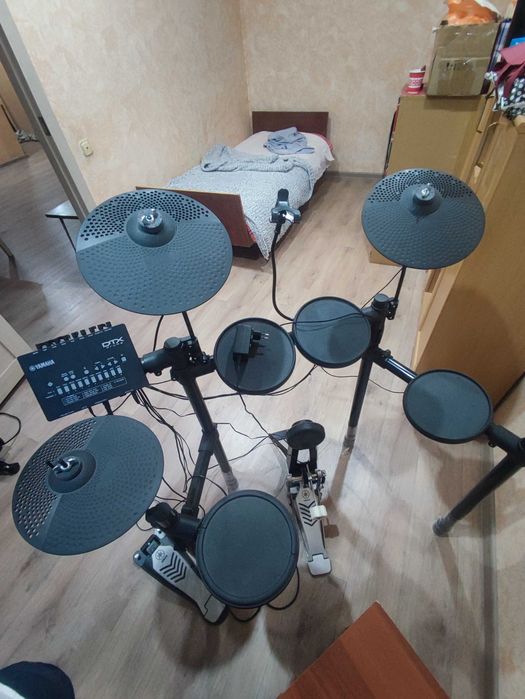 Yamaha DTX 452K | Электронная барабанная / ударная установка