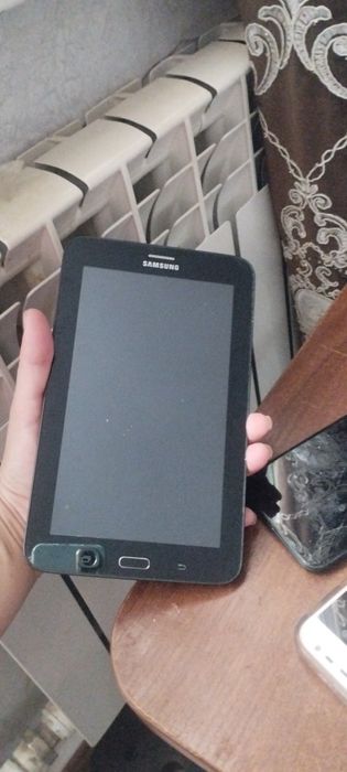 Продам телефоны  нерабочие