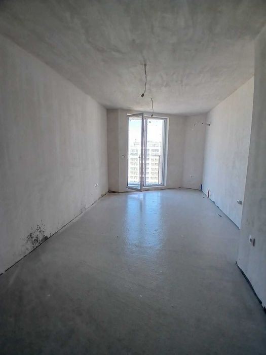 Продава двустаен апартамент в Капитол Резидънс