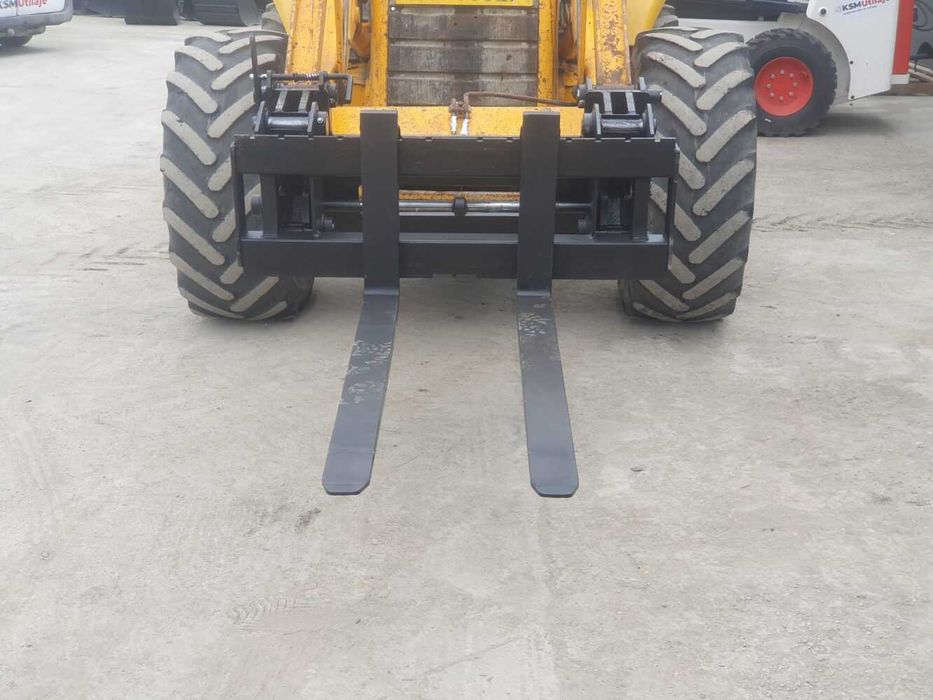 Cadru furci paleti pentru JCB 3CX