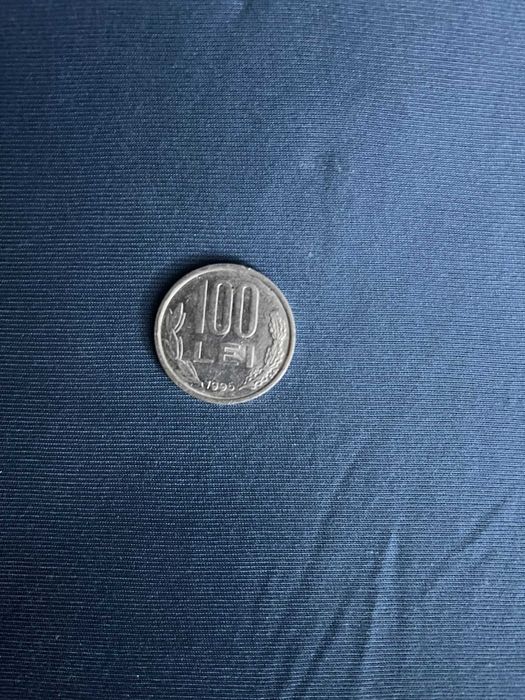 Vand moneda 100 de lei din 1995