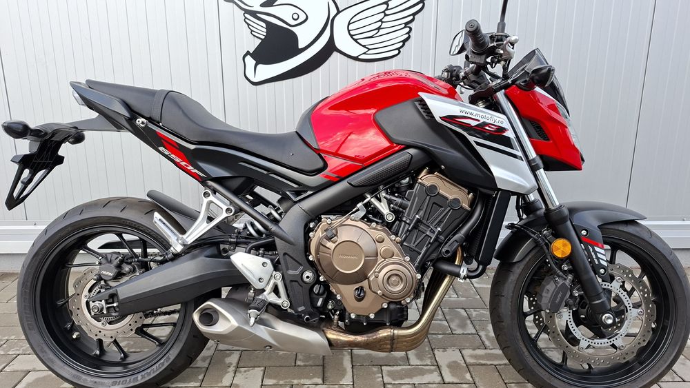 MotoFly vinde Honda CB650FA 2017