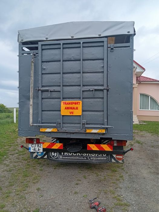 Camion animale  si in acte