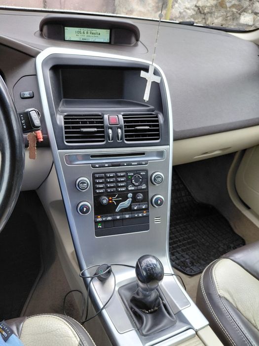 Vând Volvo xc60 an 2010 ,240000 km