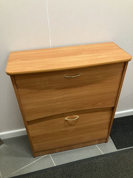 Продам обувницу в идеальном состоянии