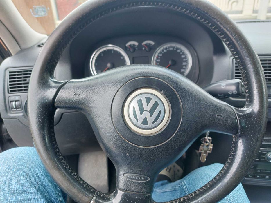 Capota negru LC9Z - Orice piesa Volkswagen Golf 4 break 1.9 TDI AXR