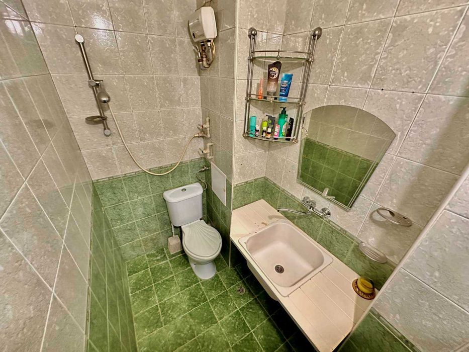 Продава се Четиристаен апартамент в Русе, Дружба 3 - 98 кв.м за 1150 €/кв.м - Снимка #15