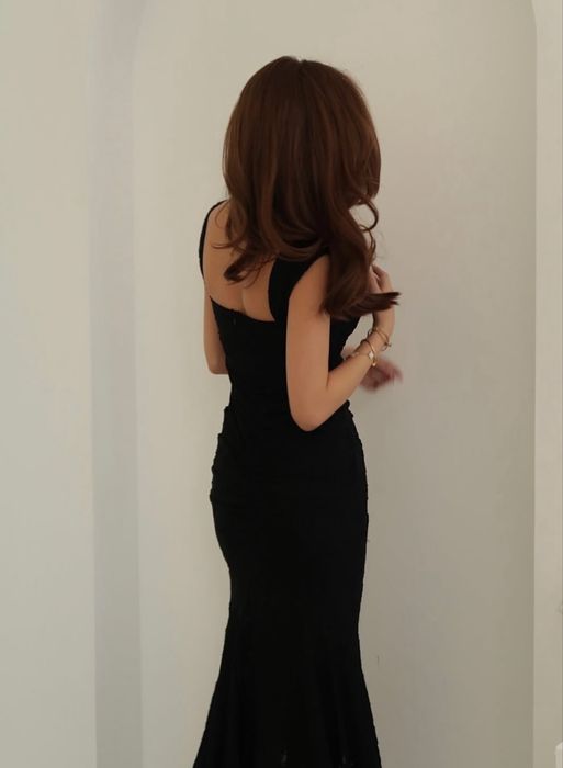 Черное вечернее платье