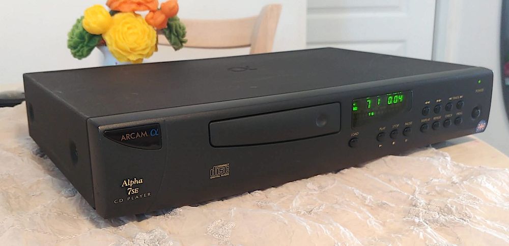 Arcam Alpha 7SE CD-player made in UK Rega Naim Roksan Audiolab Cambridge Marantz NAD Harman